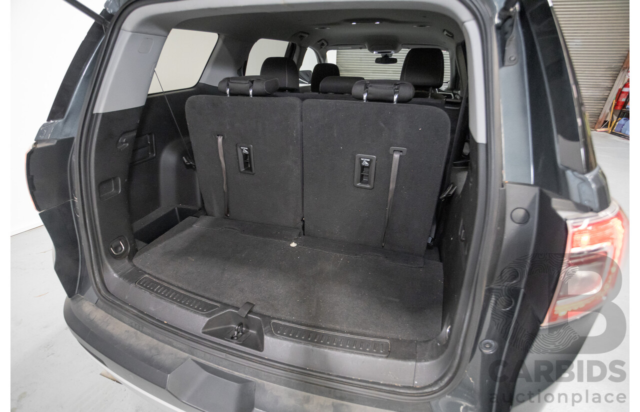 4/2019 Holden Acadia LT AC MY19 4d Wagon Dark Shadow Metallic V6 3.6L - 7 Seater