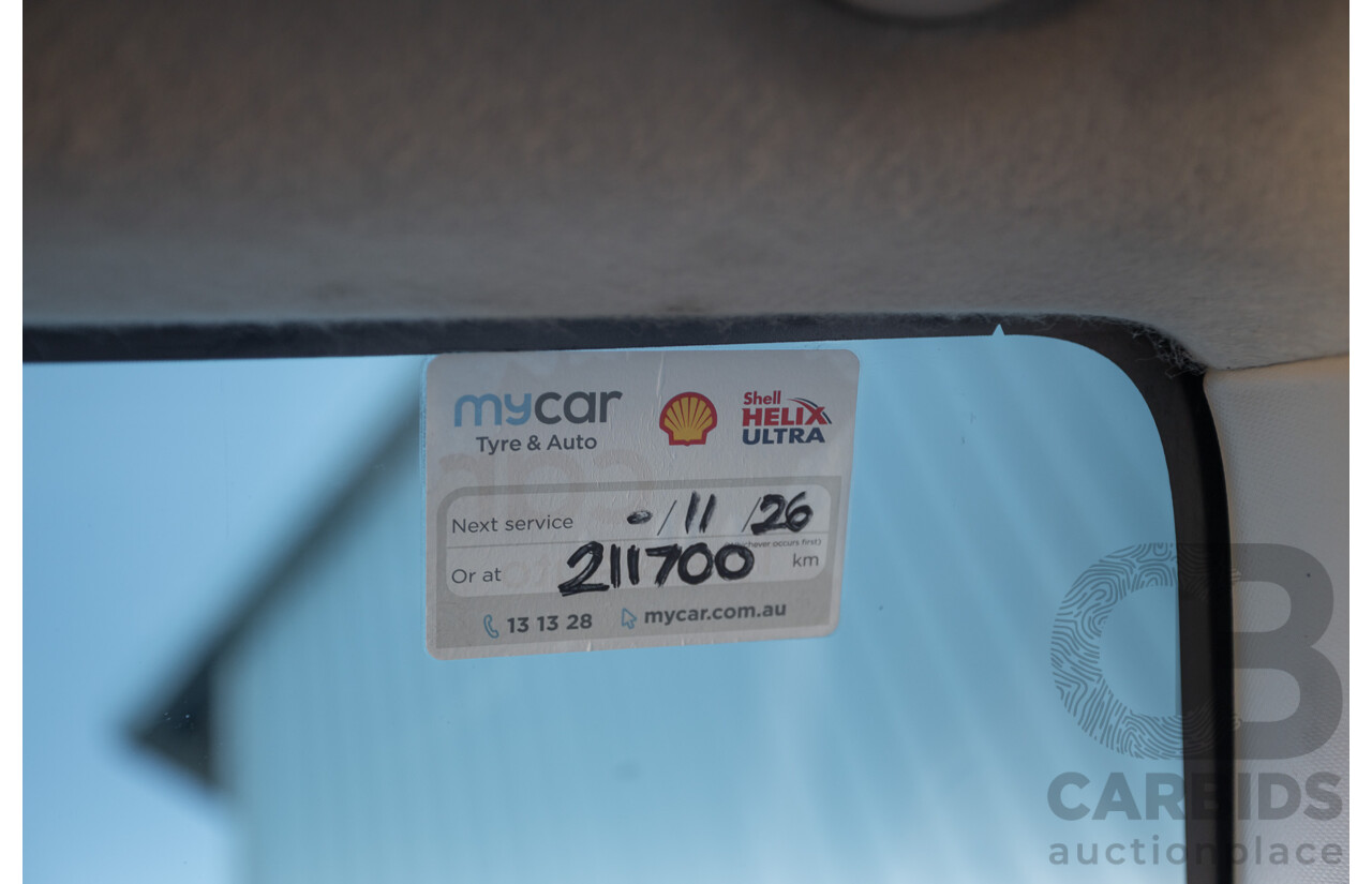 05/2015 Holden Colorado LS (4x4) RG MY16 Crew Cab Utility White Turbo Diesel 2.8L