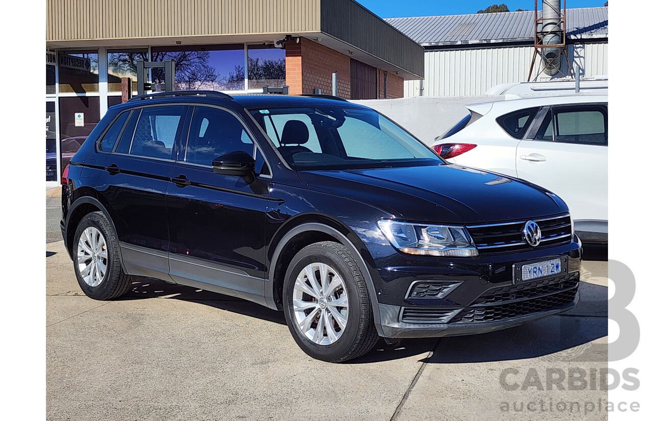 01/2017 Volkswagen Tiguan 110 TSI 5NA MY16 4d Wagon Black Turbo 1.4L