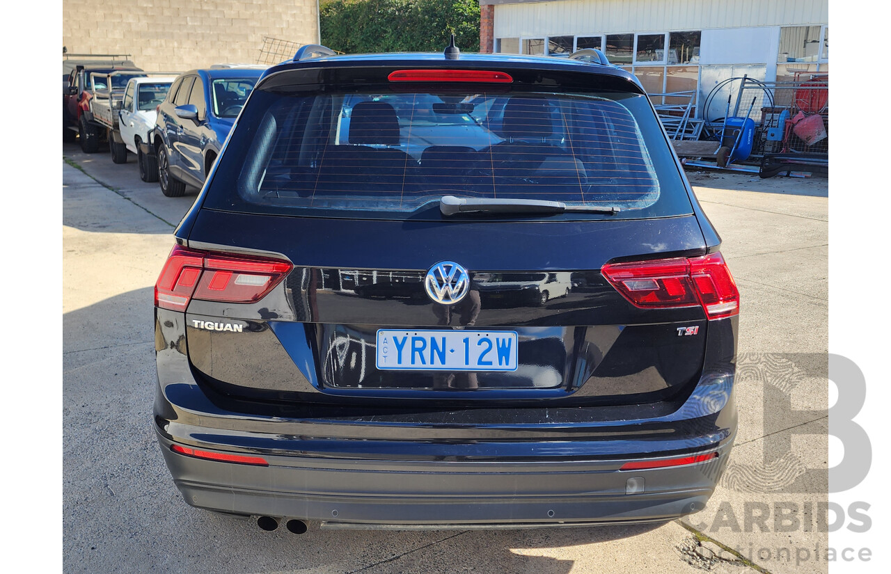 01/2017 Volkswagen Tiguan 110 TSI 5NA MY16 4d Wagon Black Turbo 1.4L