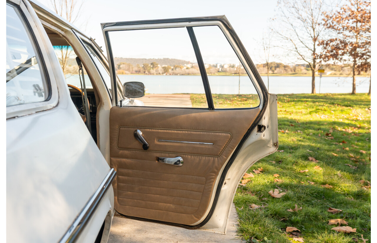 9/1979 Holden HZ Kingswood SL 4d Wagon Palais White 202ci 3.3L