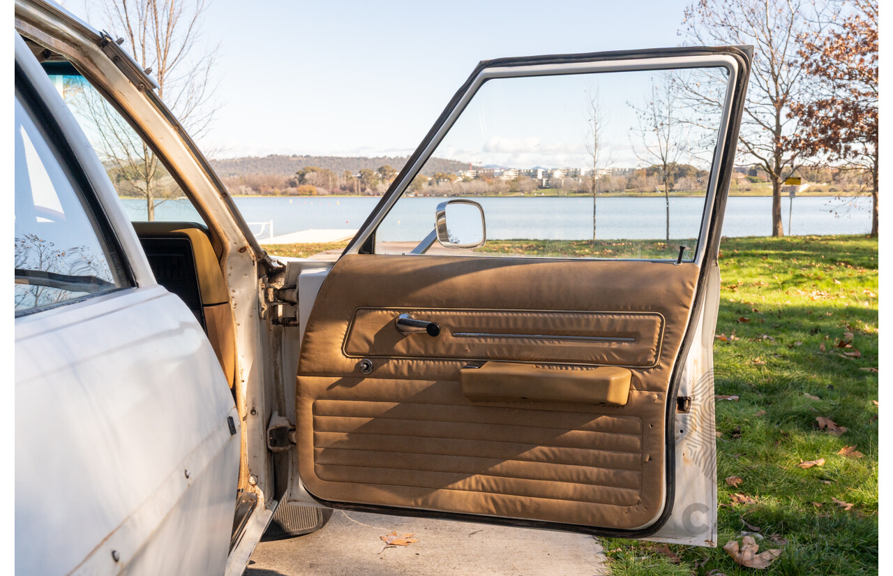 9/1979 Holden HZ Kingswood SL 4d Wagon Palais White 202ci 3.3L