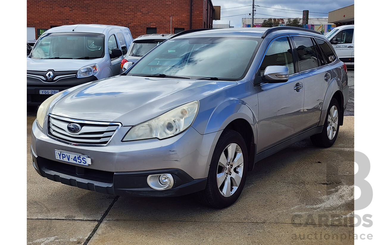 07/2010 Subaru Outback 2.5i MY10 4d Wagon Silver 2.5L