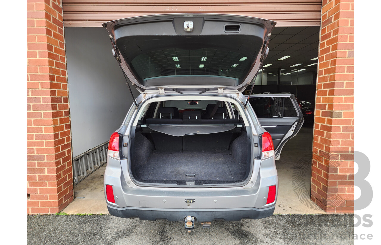 07/2010 Subaru Outback 2.5i MY10 4d Wagon Silver 2.5L