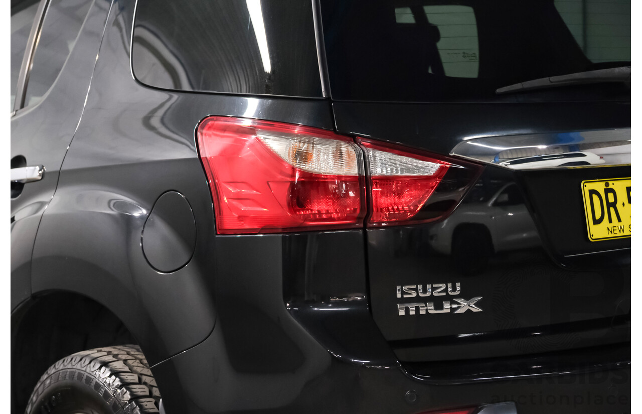 03/2016 Isuzu Mu-X LS-U (4x2) UC MY15 4d Wagon Black 7 seater Turbo Diesel 3.0L