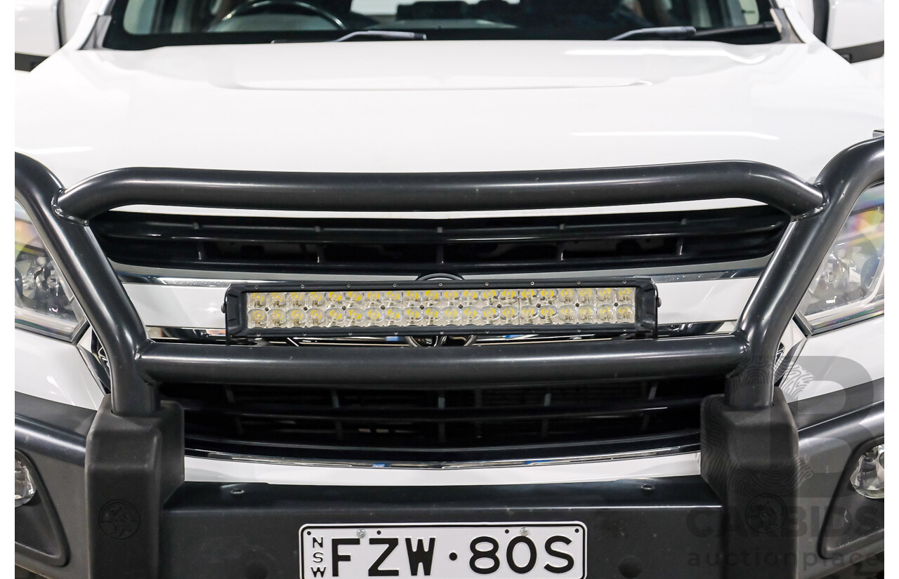 10/2016 Holden Trailblazer LT (4x4) RG MY17 4d Wagon White Turbo Diesel 2.8L