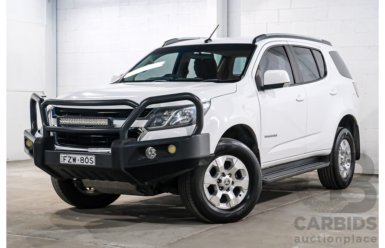 10/2016 Holden Trailblazer LT (4x4) RG MY17 4d Wagon White Turbo Diesel 2.8L