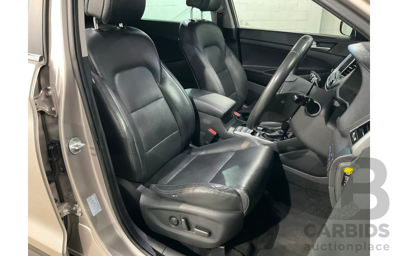 11/2016 Hyundai Tucson Highlander (AWD) TLE 4d Wagon White Turbocharged 1.6L