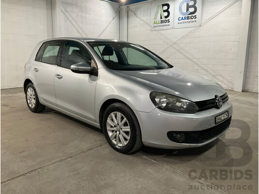 01/2010 Volkswagen Golf 77 TDI Trendline 1K MY10 5D Hatchback Silver Turbo Diesel 1.6L