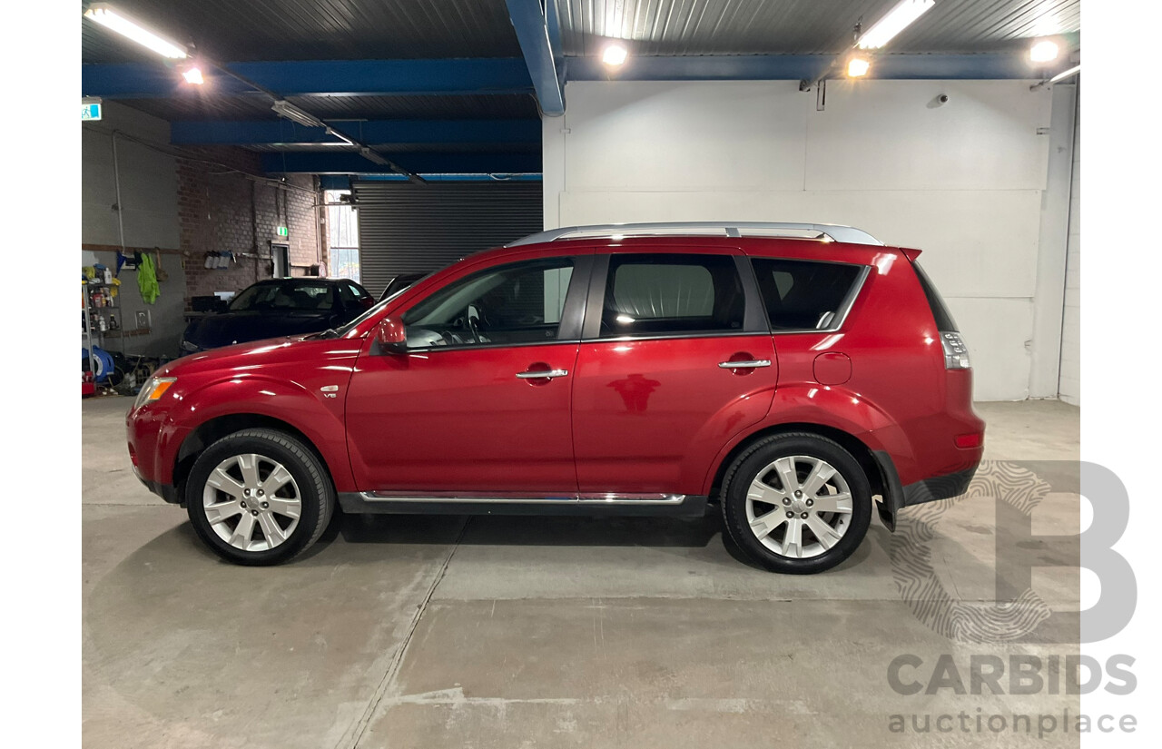 07/2009 Mitsubishi Outlander VR-X 7 Seater 4x4 ZG MY08 4d Wagon Red 3.0L