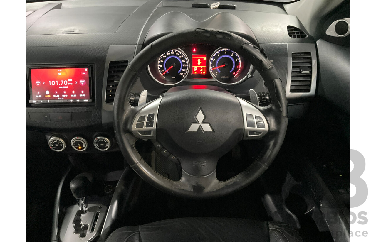 07/2009 Mitsubishi Outlander VR-X 7 Seater 4x4 ZG MY08 4d Wagon Red 3.0L