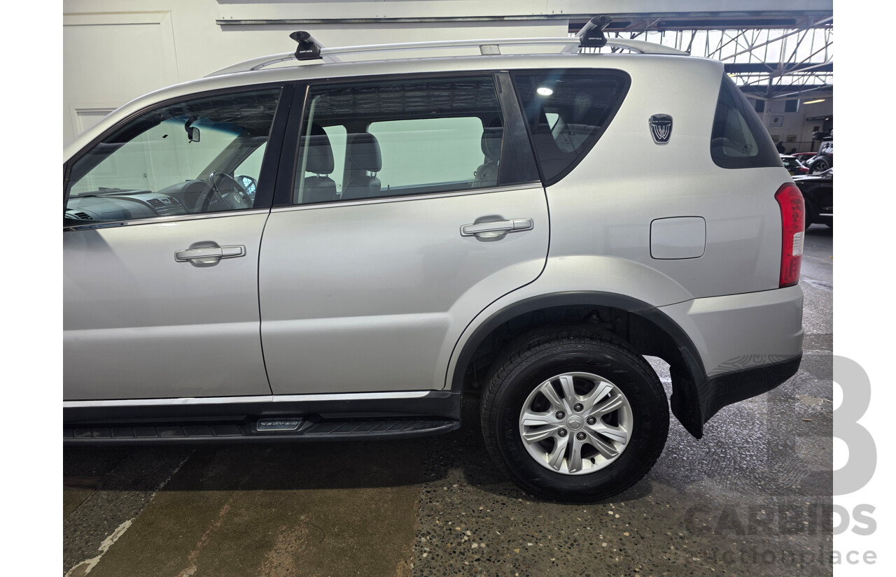 6/2015 Ssangyong Rexton SX (AWD) Y200 MY15 4d Wagon Silver Turbo Diesel 2.0L - 7 Seater