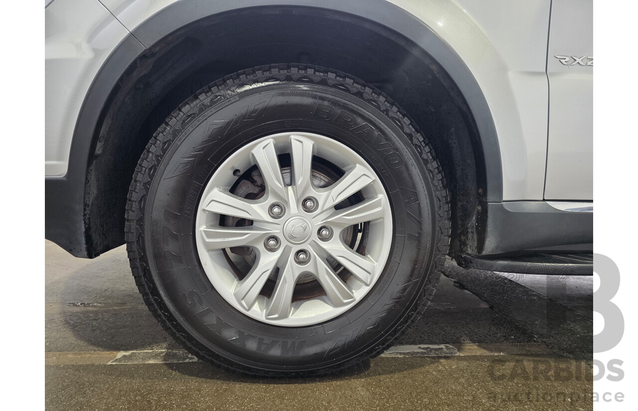 6/2015 Ssangyong Rexton SX (AWD) Y200 MY15 4d Wagon Silver Turbo Diesel 2.0L - 7 Seater