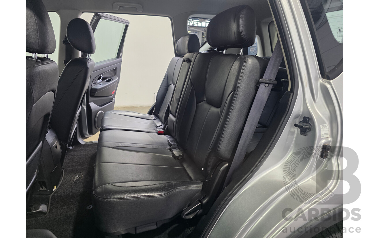 6/2015 Ssangyong Rexton SX (AWD) Y200 MY15 4d Wagon Silver Turbo Diesel 2.0L - 7 Seater
