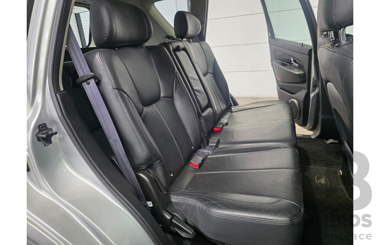 6/2015 Ssangyong Rexton SX (AWD) Y200 MY15 4d Wagon Silver Turbo Diesel 2.0L - 7 Seater