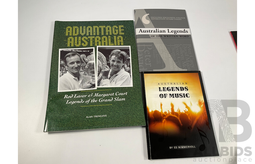 Thirteen Australian Stamp Booklets Including Australian Birds, Shining Lights, Novel Lives, Diva, Barry Humphries, Trailblazers and More