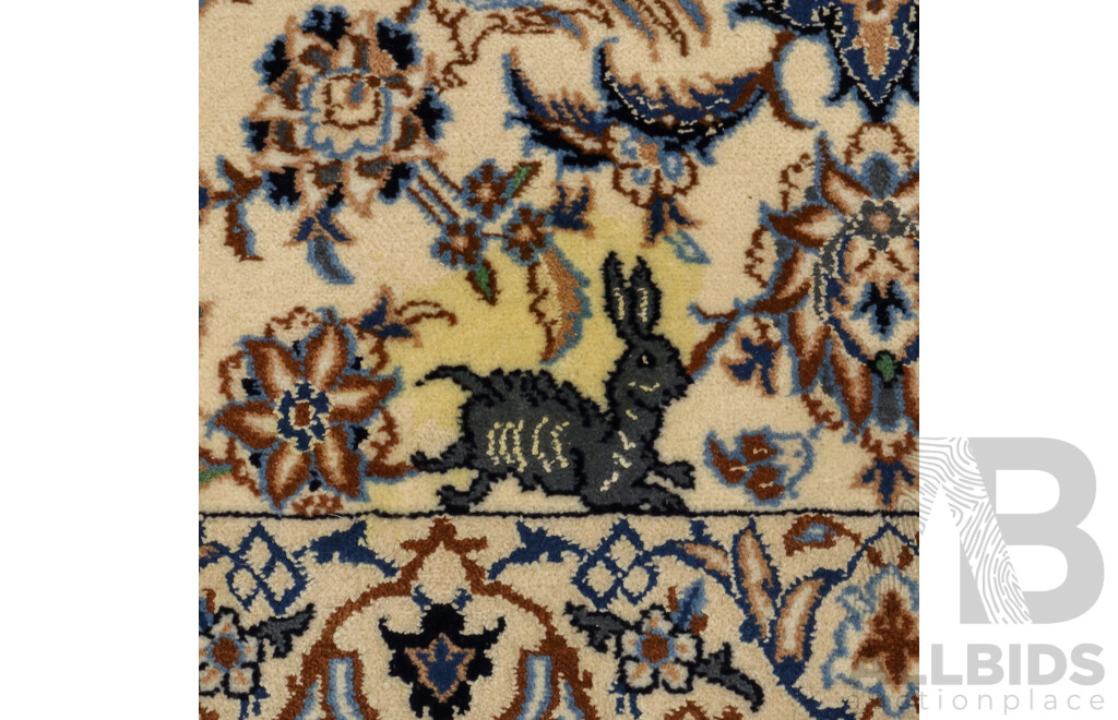 Hand Knotted Persian Nain Rug