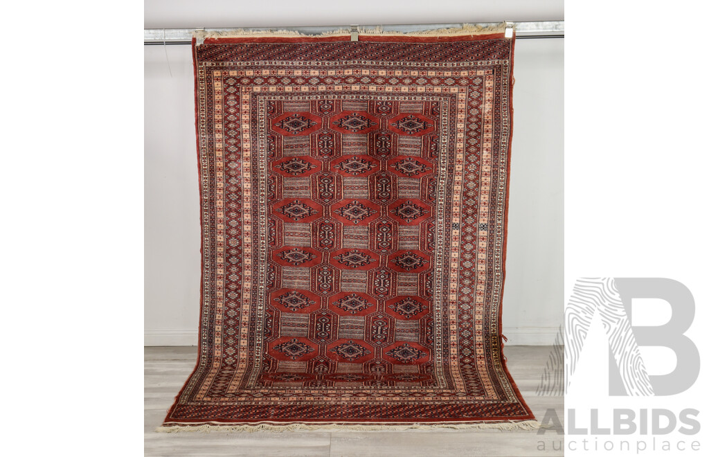 Hand Knotted Pakistani Rug