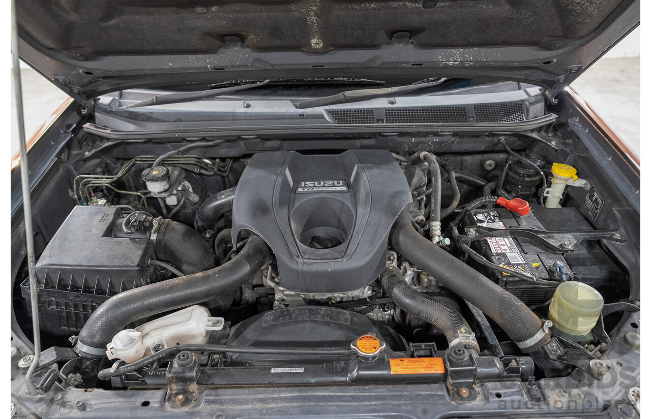 12/2013 Isuzu Mu-X LS-T (4x4) 7-seater UC 4d Wagon Bronze Turbo Diesel 3.0L