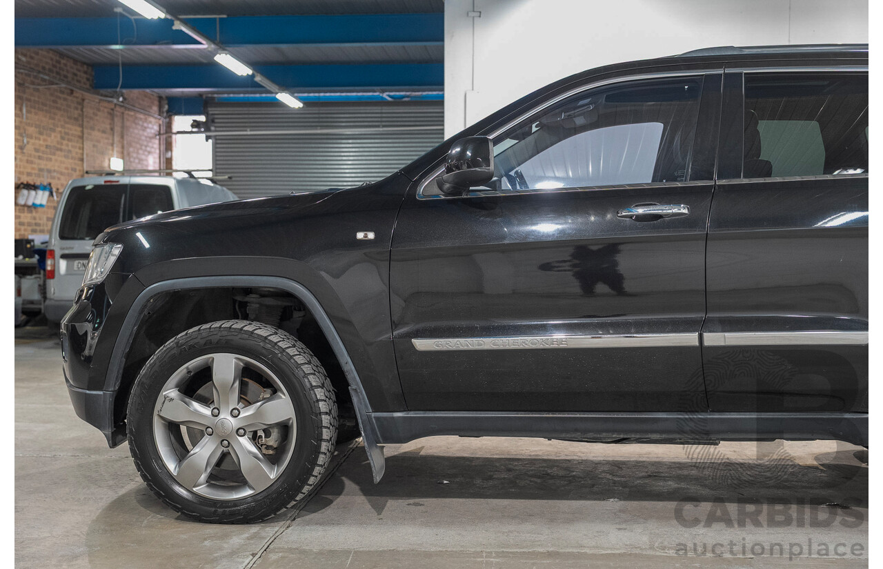 01/2013 Jeep Grand Cherokee Overland (4x4) WK MY12 4d Wagon Black 3.6L