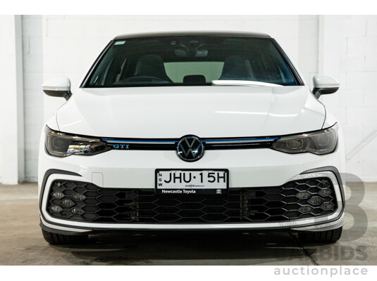06/2022 Volkswagen Golf GTi MK8 MY22.5 5d Hatchback Pure White Turbo 2.0L