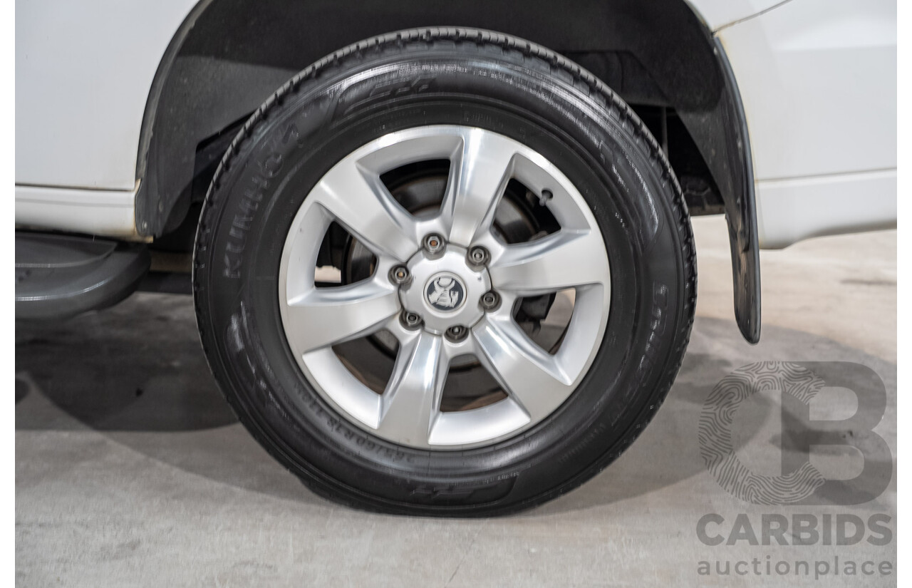08/2014 Holden Colorado 7 LTZ (4x4) RG MY14 4D Wagon White Turbo Diesel 2.8L - 7 Seater