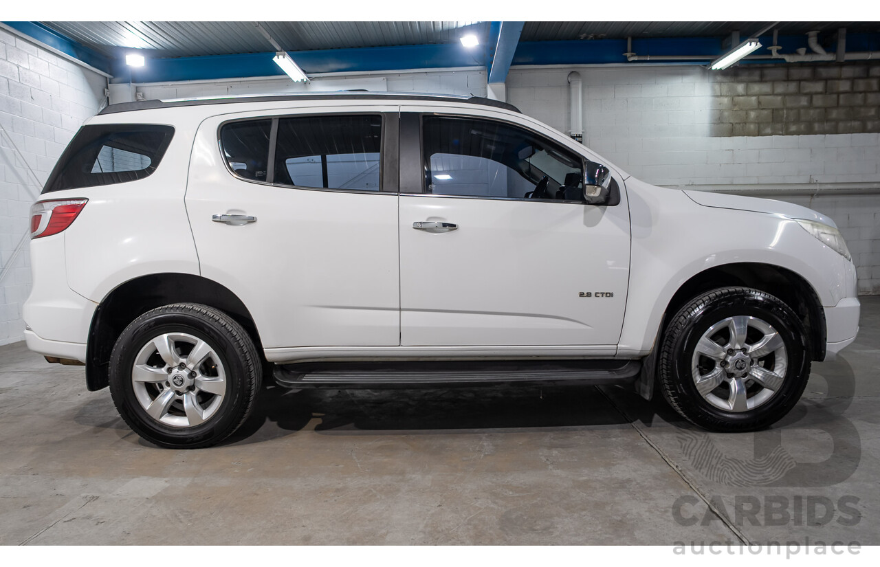 08/2014 Holden Colorado 7 LTZ (4x4) RG MY14 4D Wagon White Turbo Diesel 2.8L - 7 Seater