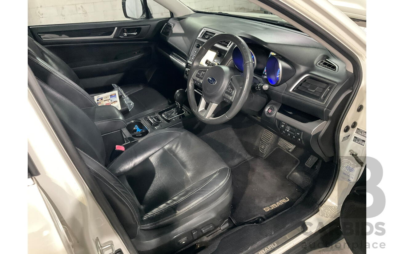 01/2015 Subaru Outback 2.5i Premium (AWD) MY15 4D Wagon White 2.5L