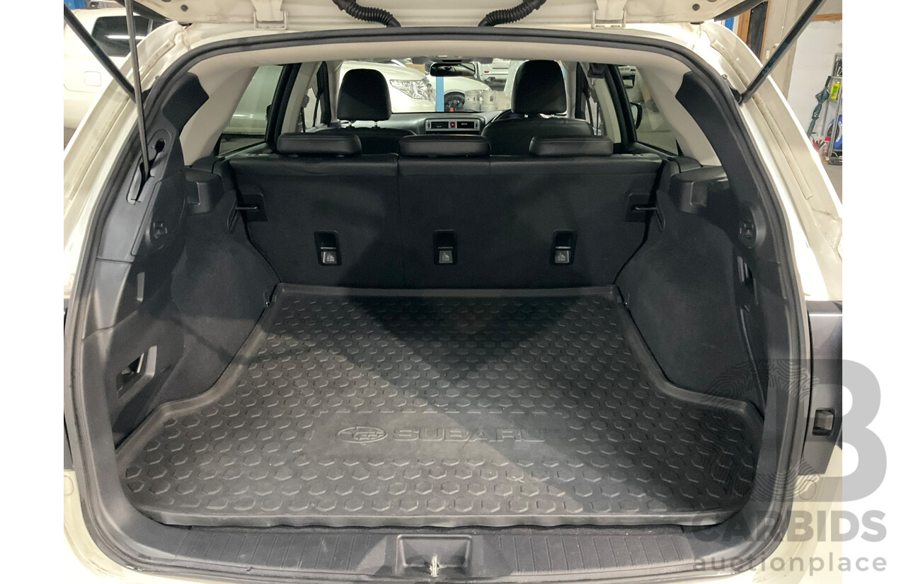 01/2015 Subaru Outback 2.5i Premium (AWD) MY15 4D Wagon White 2.5L