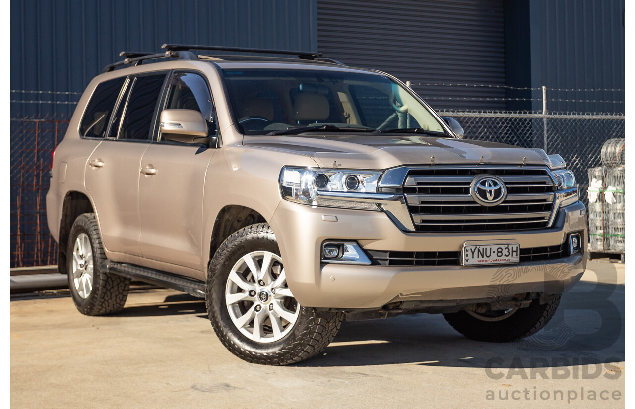 11/2016 Toyota Landcruiser VX (4x4) VDJ200R MY16 4D Wagon Sonora Gold Metallic 4.5L