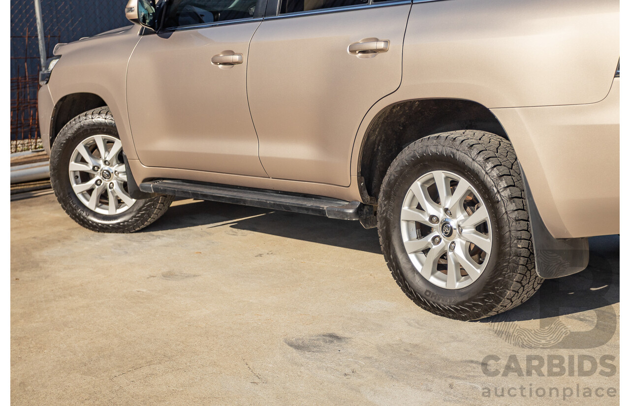 11/2016 Toyota Landcruiser VX (4x4) VDJ200R MY16 4D Wagon Sonora Gold Metallic 4.5L