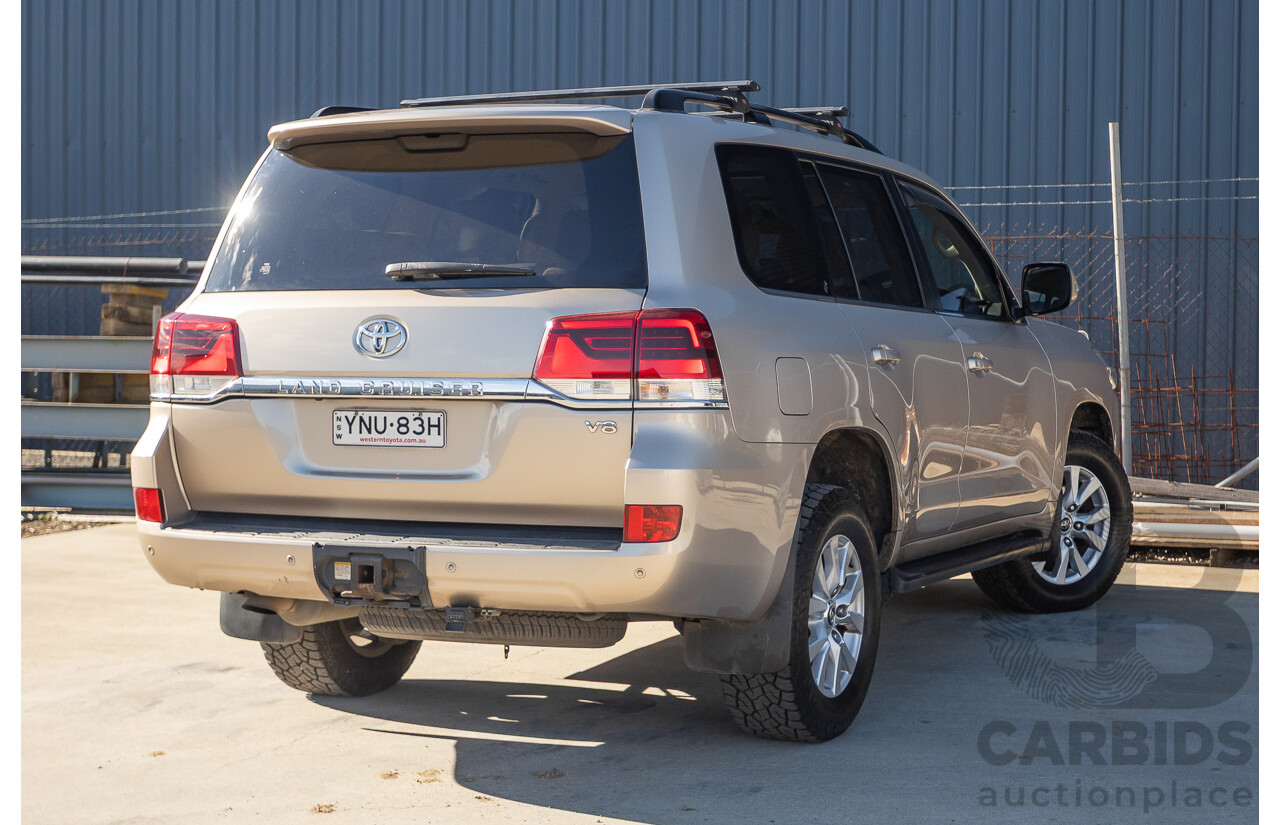 11/2016 Toyota Landcruiser VX (4x4) VDJ200R MY16 4D Wagon Sonora Gold Metallic 4.5L
