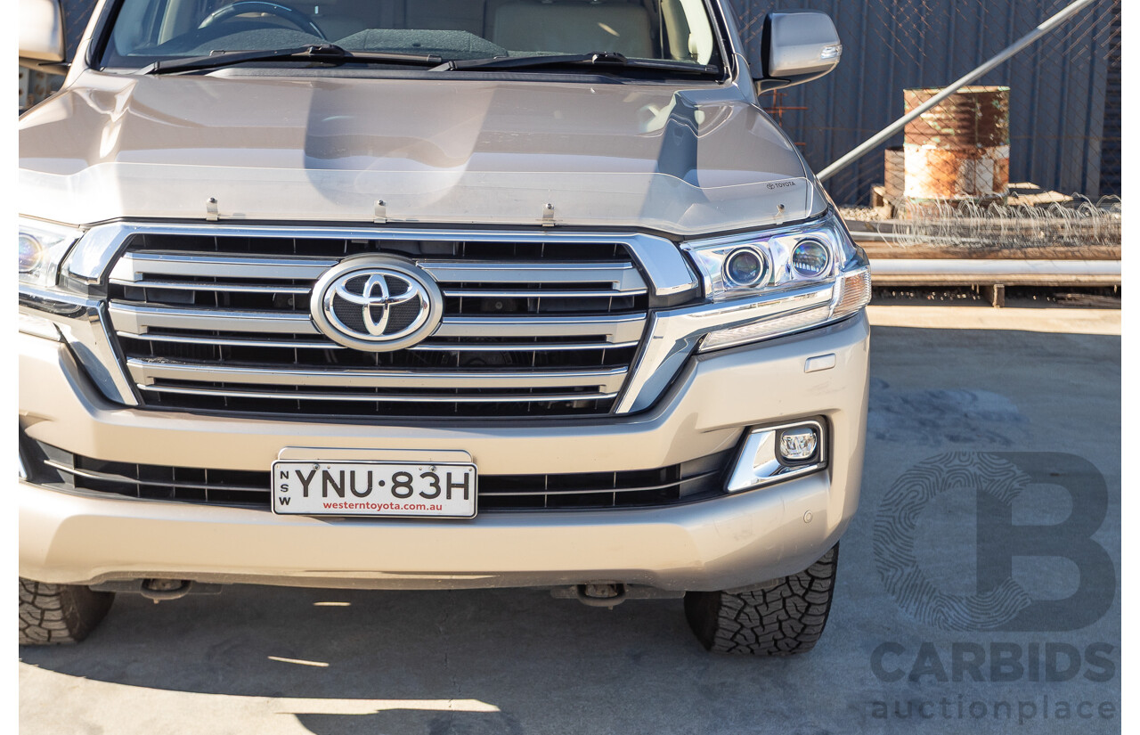 11/2016 Toyota Landcruiser VX (4x4) VDJ200R MY16 4D Wagon Sonora Gold Metallic 4.5L