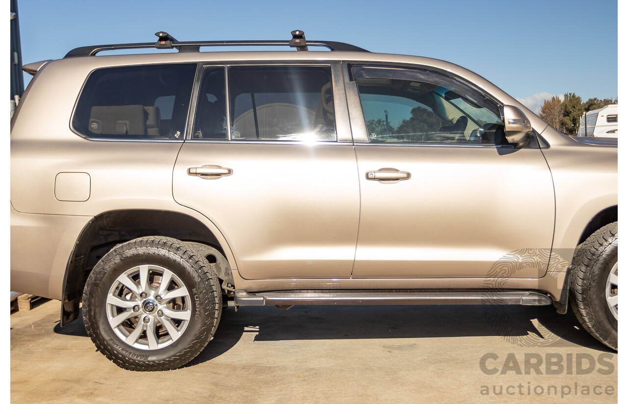 11/2016 Toyota Landcruiser VX (4x4) VDJ200R MY16 4D Wagon Sonora Gold Metallic 4.5L