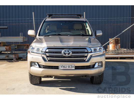 11/2016 Toyota Landcruiser VX (4x4) VDJ200R MY16 4D Wagon Sonora Gold Metallic 4.5L