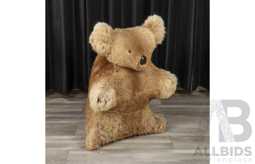 Large Kangaroo Pelt Koala Figure
