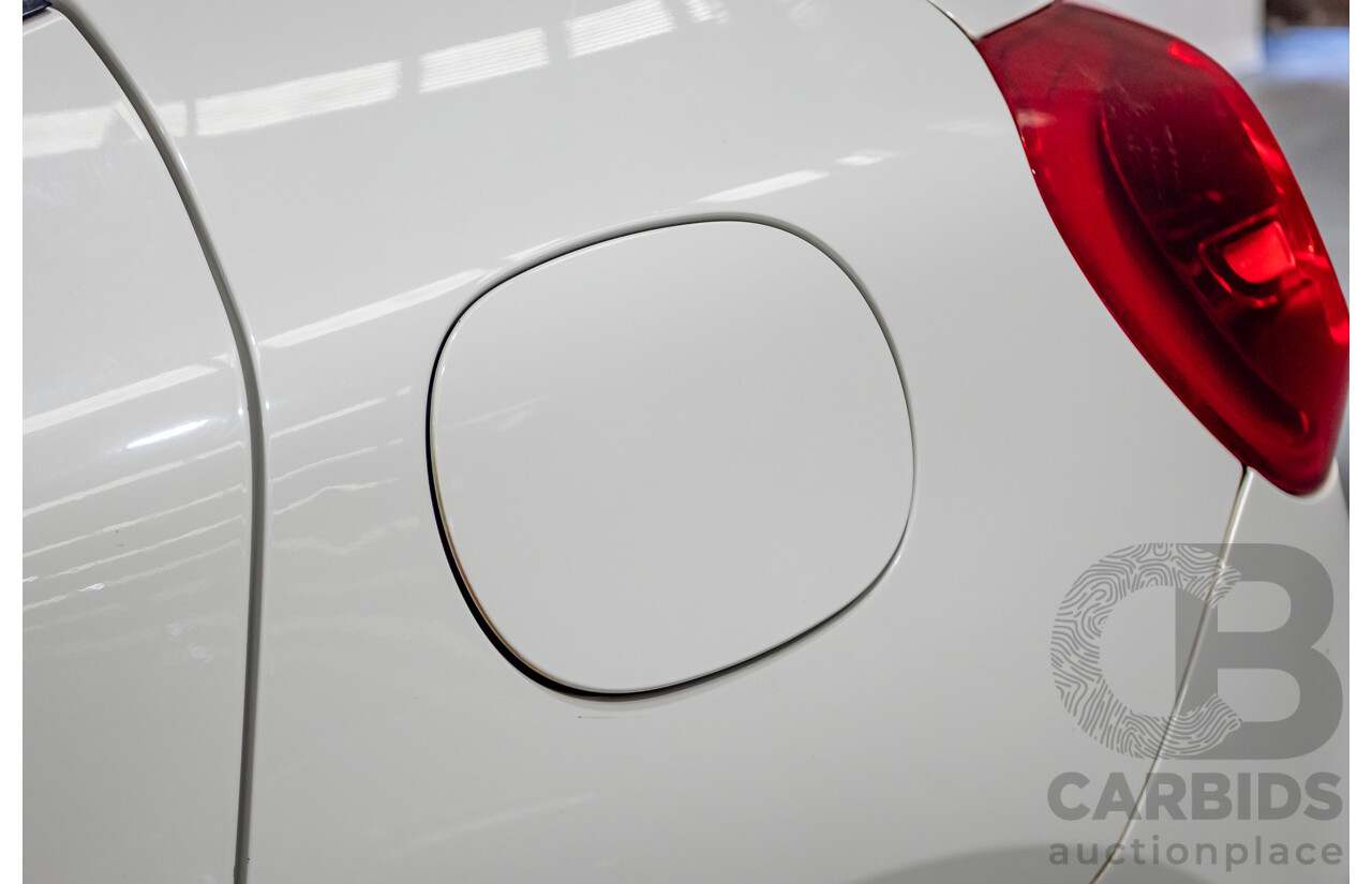 07/2014 Mercedes Benz GLA250 4matic AMG Pack (AWD) X156 4D Wagon Calcite White Turbo 2.0L