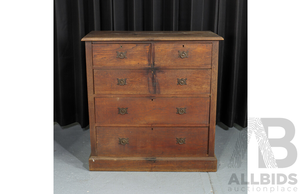 Arts and Crafts Oak Chest