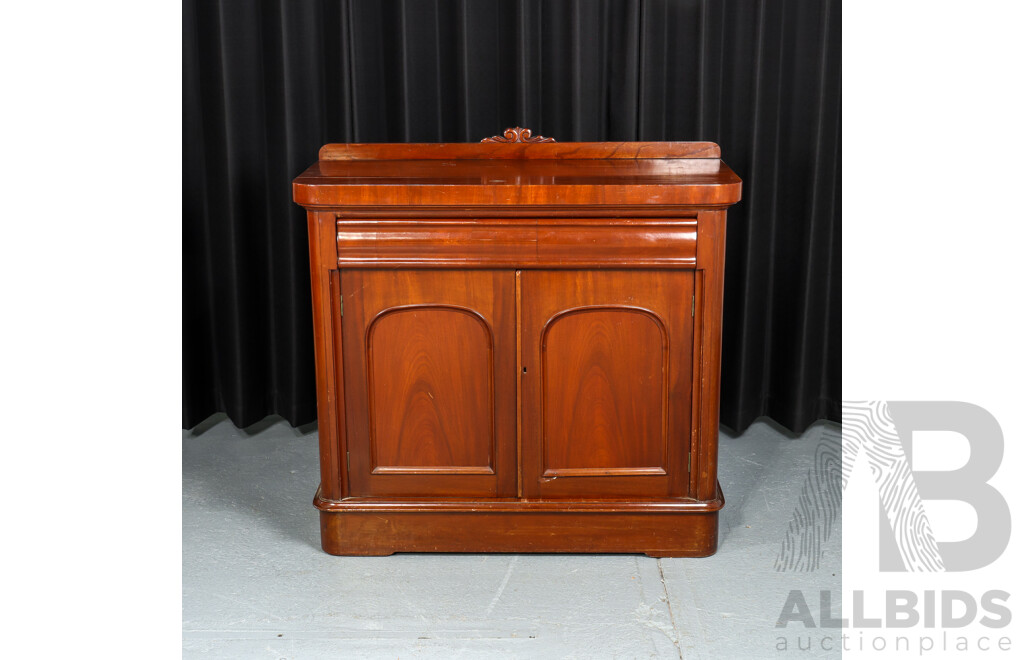 Victorian Cedar Sideboard