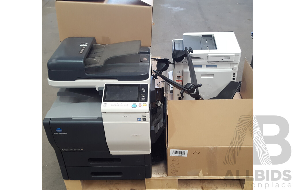 Bulk Lot of Assorted IT Equipment & Accessories