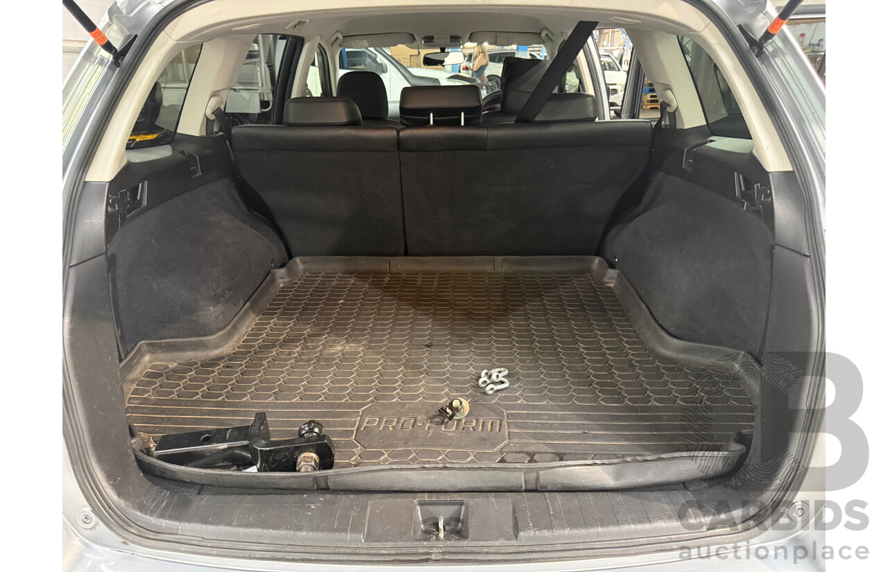 11/2013 Subaru Outback 2.5i MY13 4d Wagon Silver 2.5L