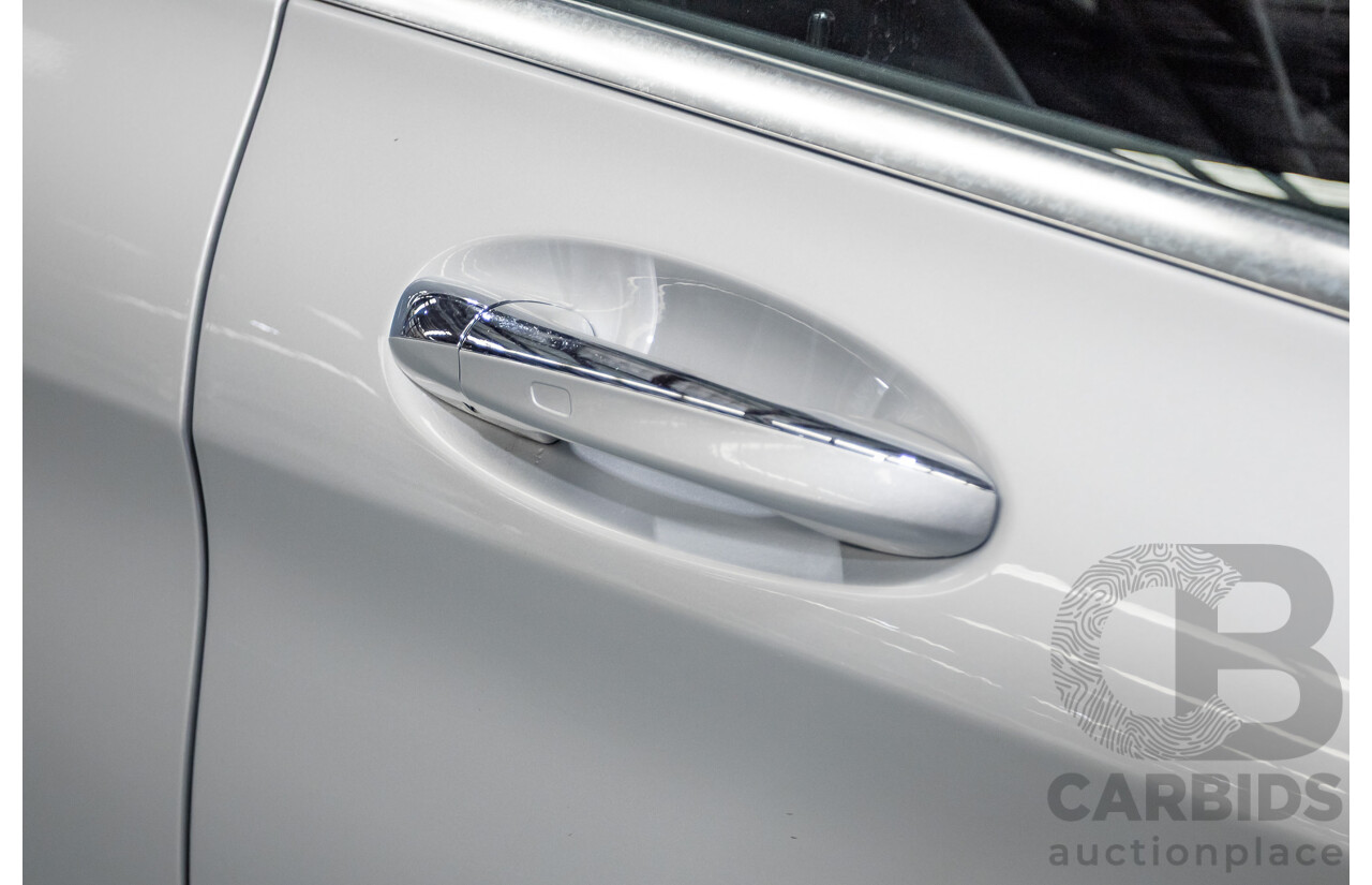 01/2015 Mercedes-Benz C250 (RWD) W205 4D Sedan Iridium Silver Metallic Turbo 2.0L