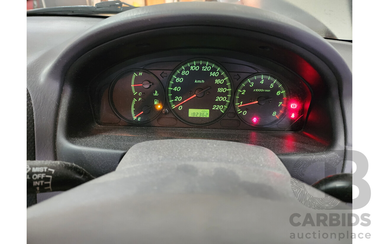 06/2000 Mazda 323 Astina  5d Hatchback Gold 1.6L