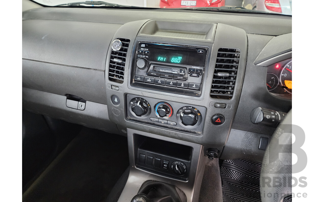 02/2006 Nissan Pathfinder ST (4x4) R51 4d Wagon Blue 2.5L