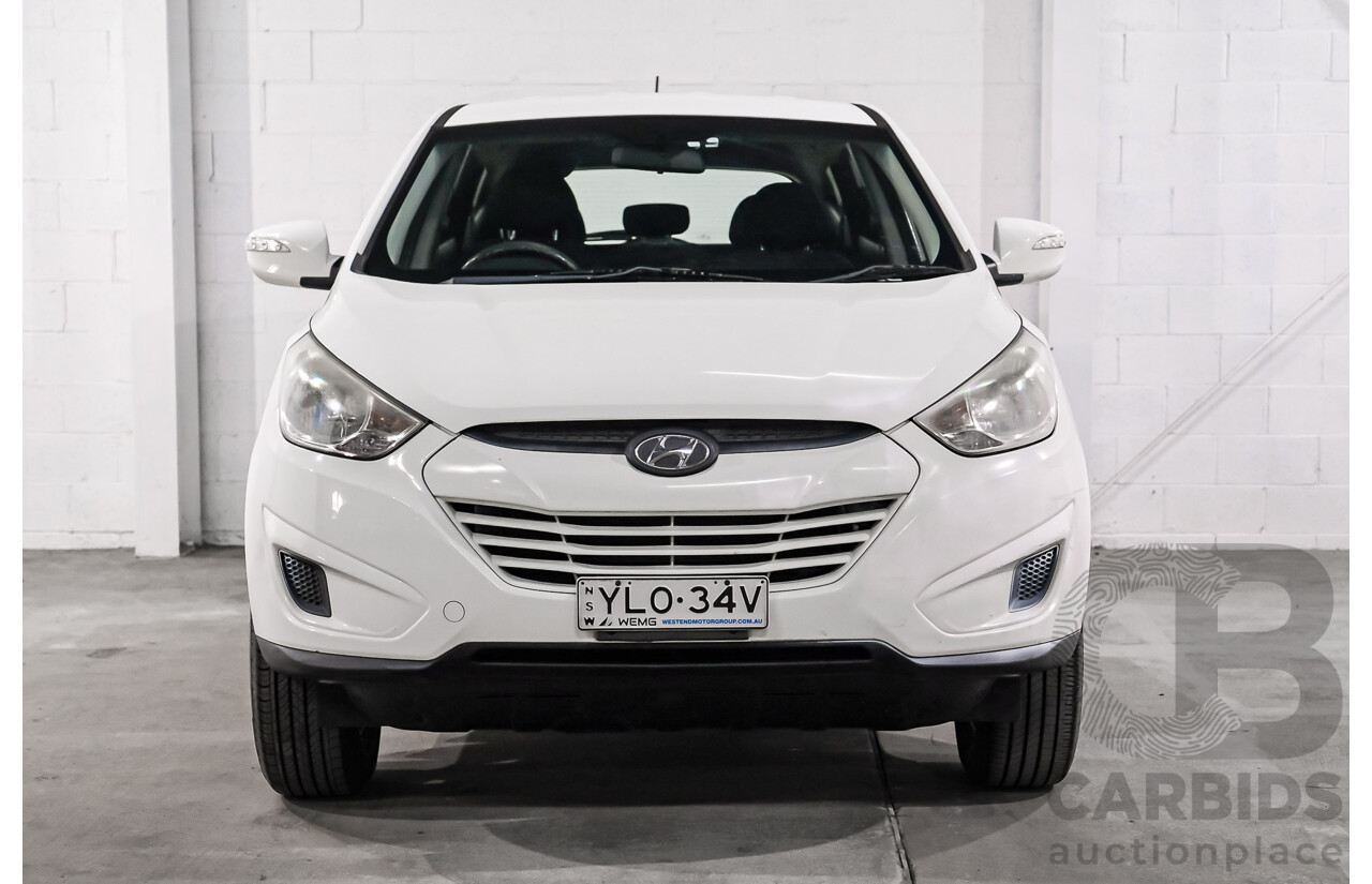 01/2012 Hyundai IX35 Active LM MY11 4d Wagon White 2.0L