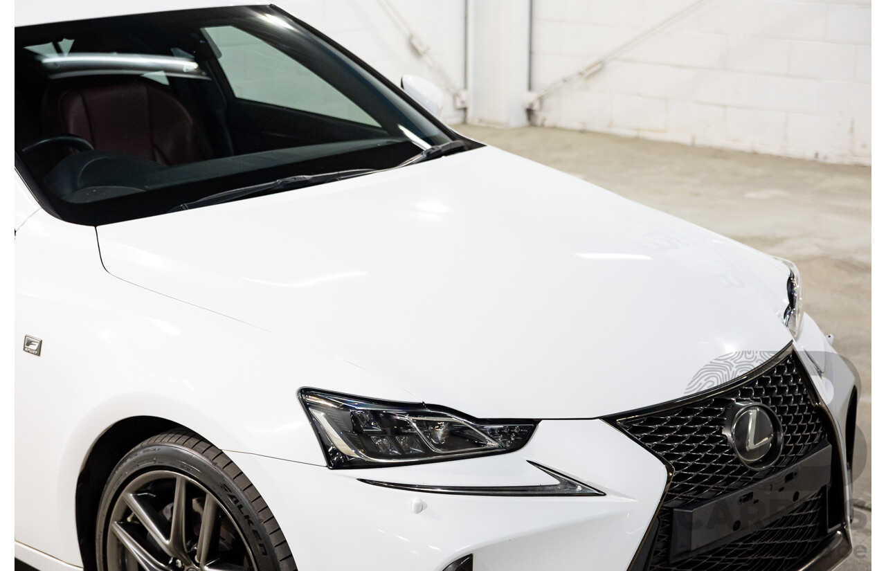 12/2017 Lexus Is300 F Sport ASE30R 4d Sedan Ultra White Turbo 2.0L