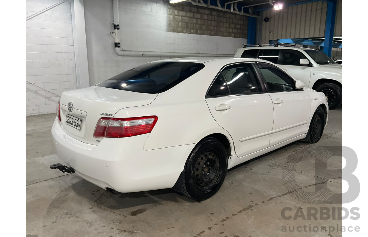 12/2006 Toyota Camry Altise ACV40R 4d Sedan White 2.4L