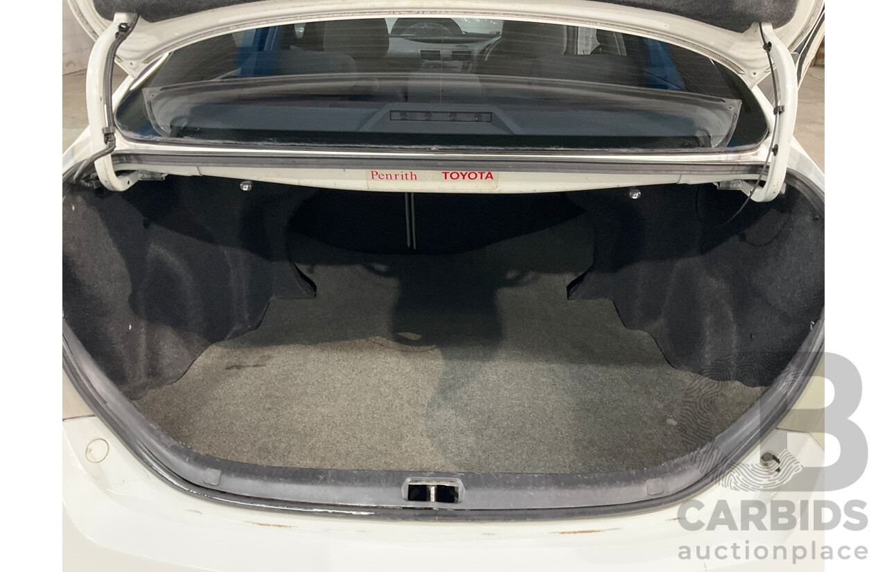 12/2006 Toyota Camry Altise ACV40R 4d Sedan White 2.4L