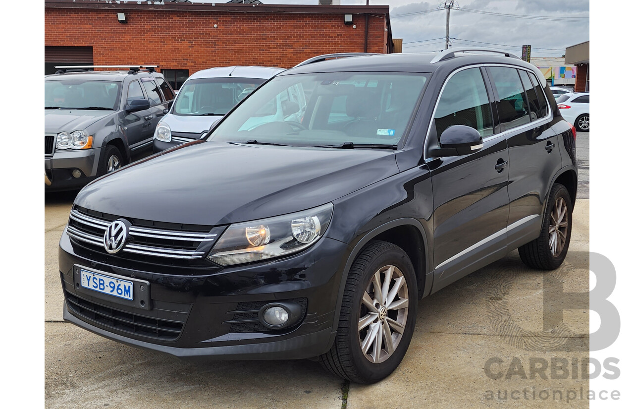 01/2013 Volkswagen Tiguan 155 TSI (4x4) 5NC MY13 4d Wagon Black 2.0L