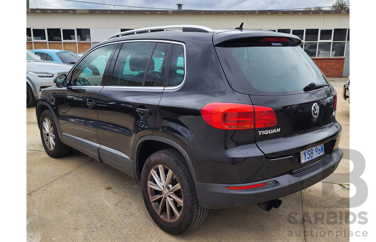 01/2013 Volkswagen Tiguan 155 TSI (4x4) 5NC MY13 4d Wagon Black 2.0L